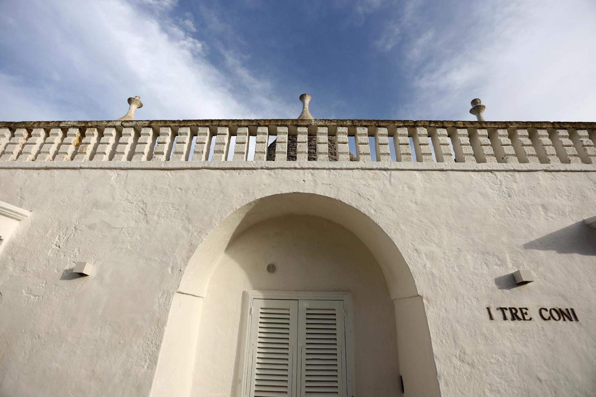 I Tre Coni By Acqua Di Puglia Bed & Breakfast Locorotondo Ngoại thất bức ảnh